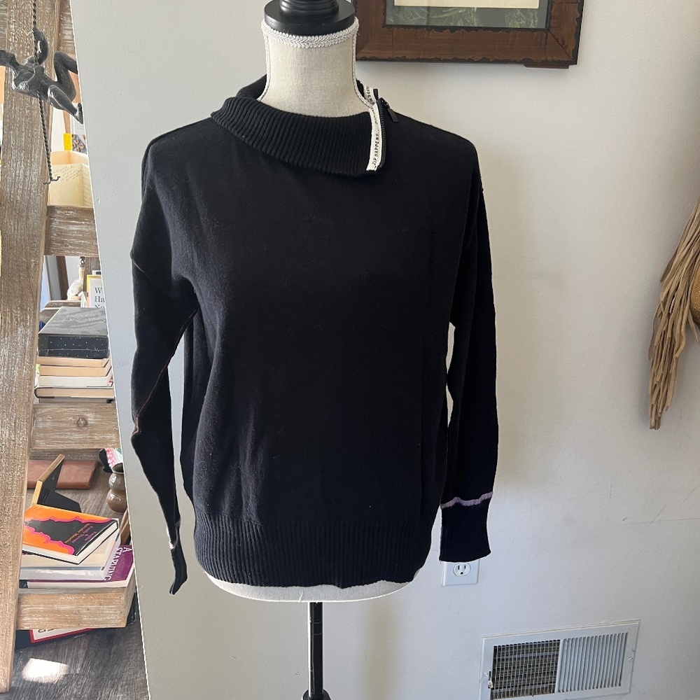 LISA TODD Cashmere Zip Neck Colored Piping Sweater M